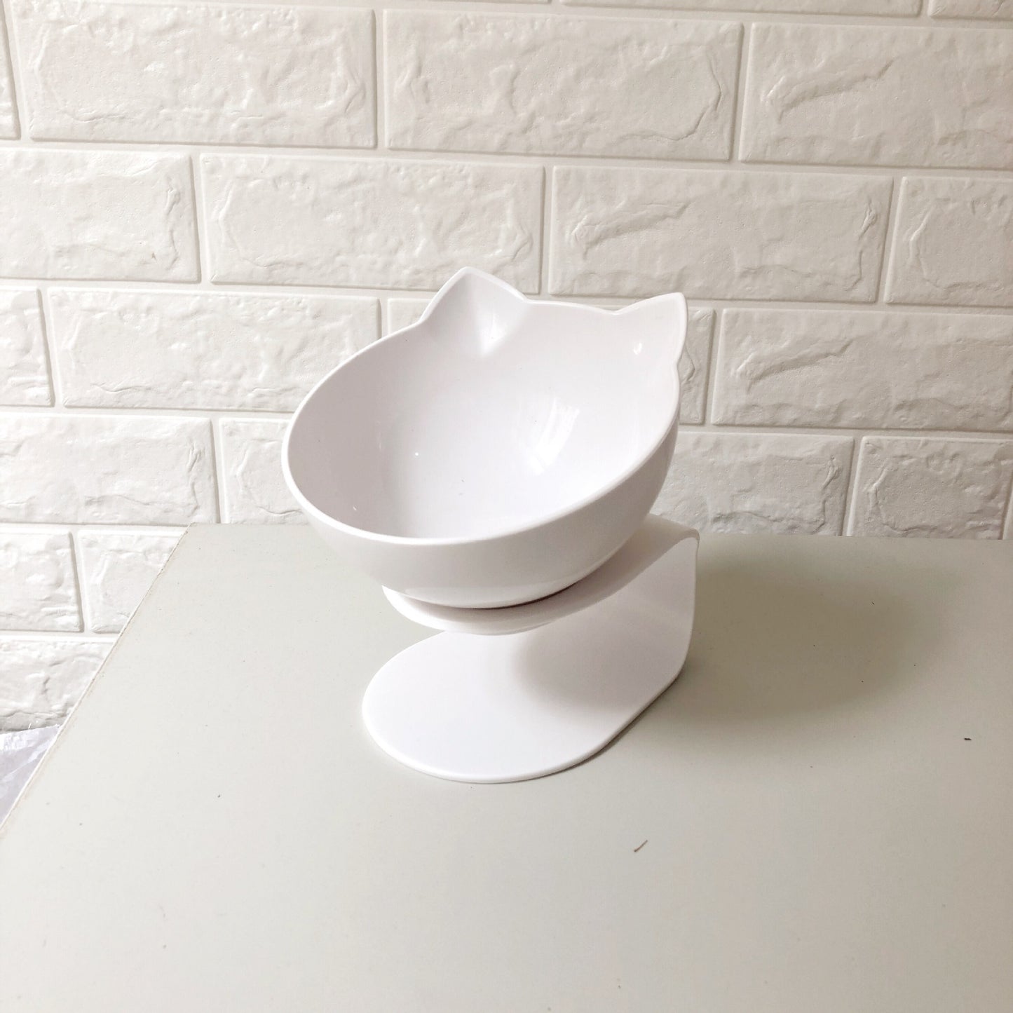 Inclined Cat Food Bowl with Ear Design - Single Bowl
