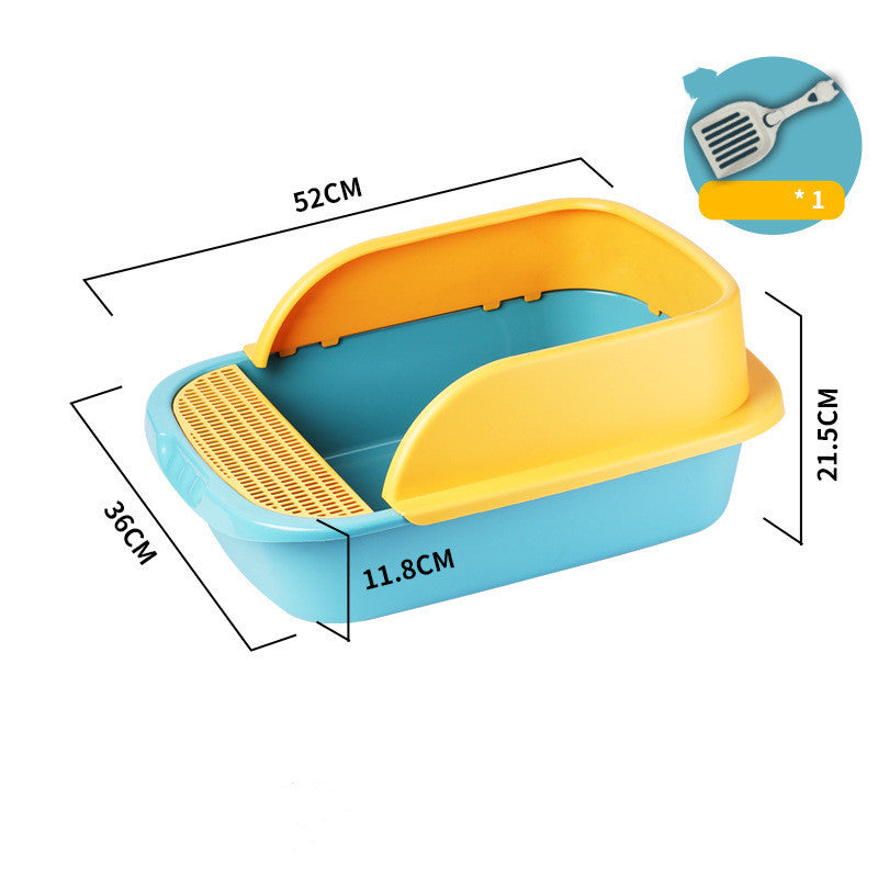 Sleek Enclosed Cat Litter Box Design